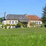 Nenuphar Tatil Evi Dégagnac